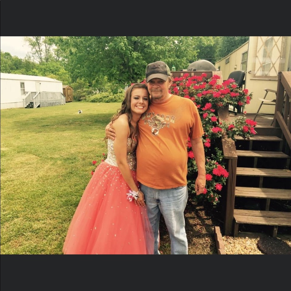 Selling size 6 prom dress . Brought and paid over 1000 asking 250